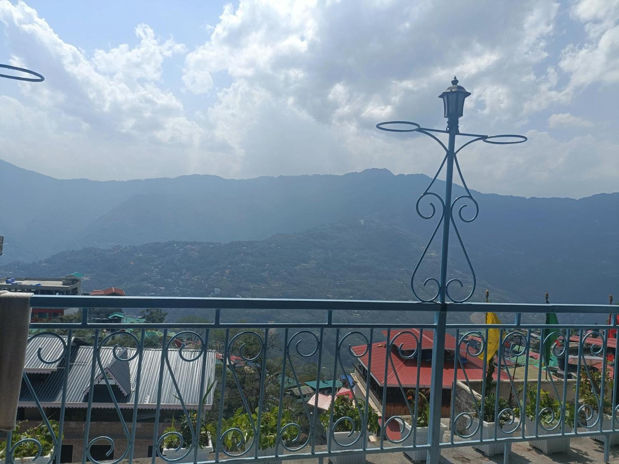 Lhonark Residency Hotel Gangtok Exterior foto